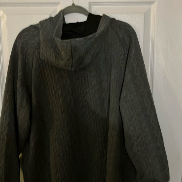 ANY 3 ITEMS $10 as marked - Picture 3 of 3